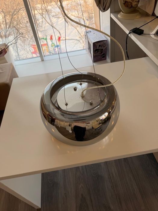 Люстра в идеальном состоянии