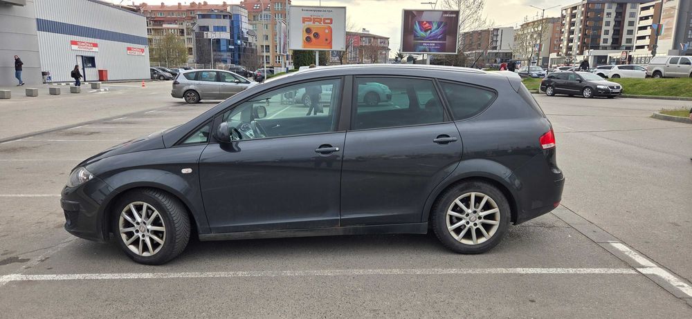 лек автомобил Seat Altea XL