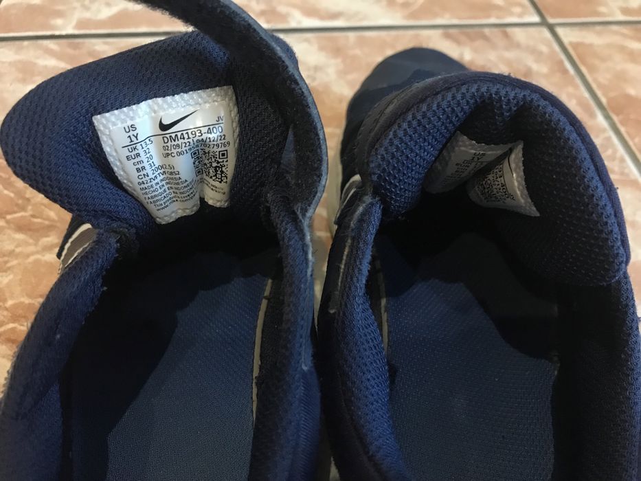 Nike маратонки
