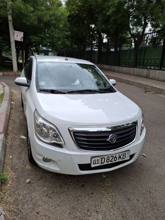 Кобальт автомат белая  2018