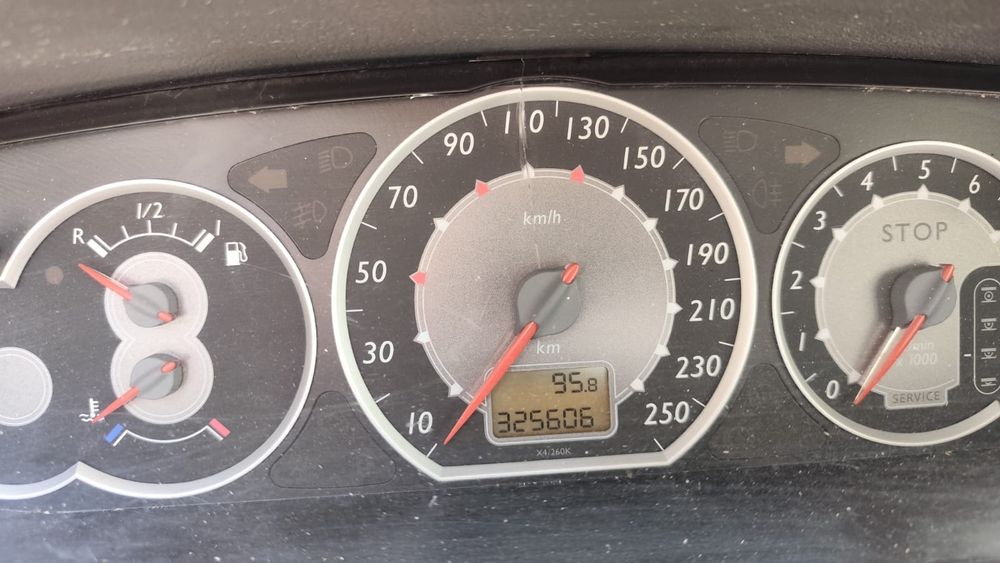 Dezmembrez Citroen c5 1,6 2007. Masina funcționează perfect .