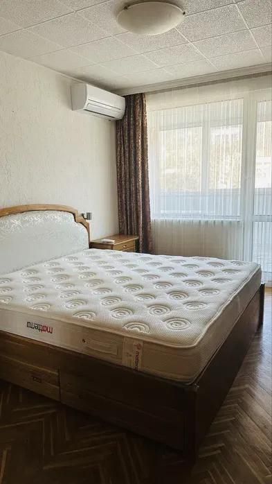 Дава се под наем Тристаен апартамент в Пловдив, Център - 100 кв.м за 997.05 € - Снимка #5