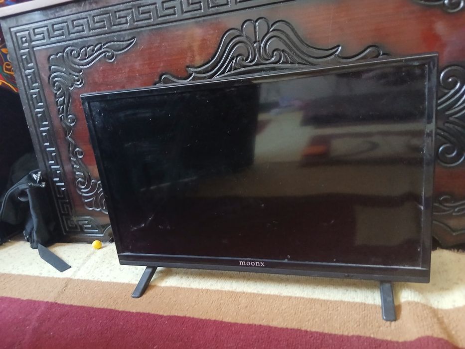 Moonx 24 dyumli televizor