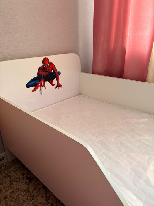 кровать 160*80 с матрасом