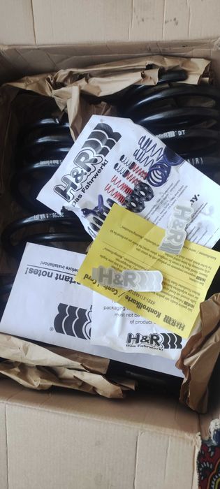 Продам Новые  пружины  H&R занижение  -35мм   sport     lacetti