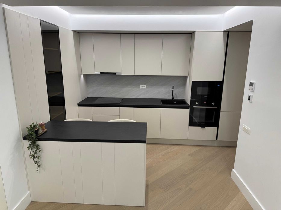 Ap 3 camere 1 loc parcare, prima inchiriere, Cortina 126 Iancu Nicolae