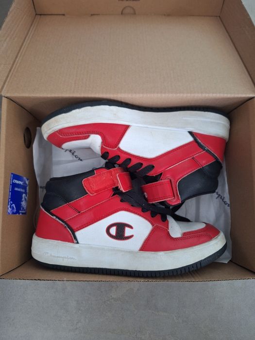 Papuci Champion nr. 38