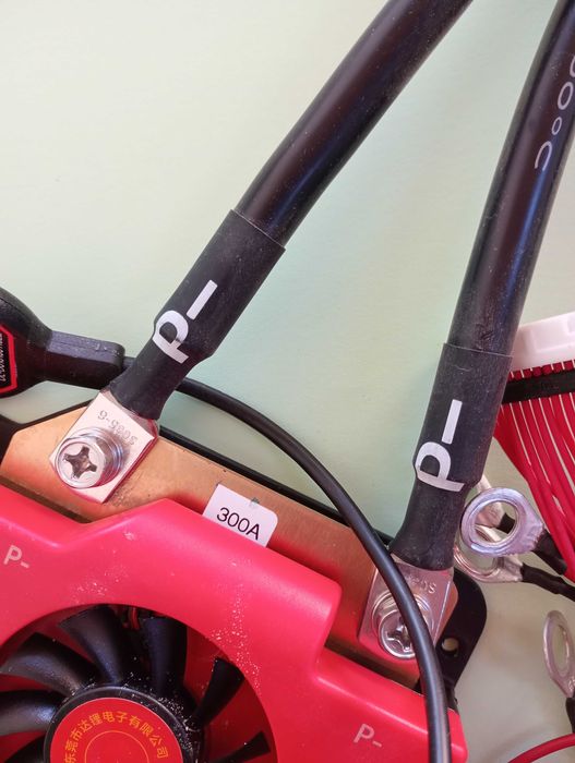 DALY BMS LifePo4 16s 48v 300a бмс контролер за литиевойонна батерия