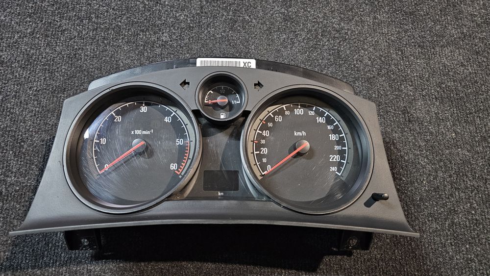 ceasuri de bord opel astra h