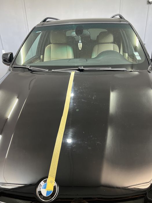 Ofer servicii de polish profesional auto