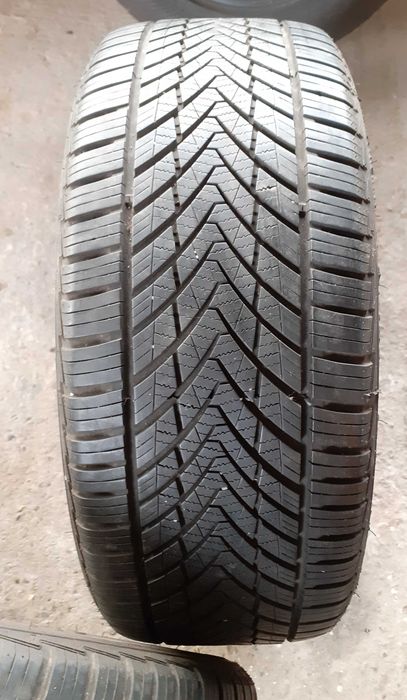 2 anvelope 225/45 R17 Wanli și  4 anvelope 225/45 17 ALLSeasons  M+S