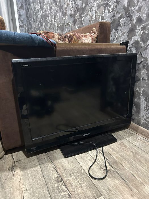 Продам телевизор