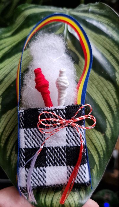 Mărțișor traditional