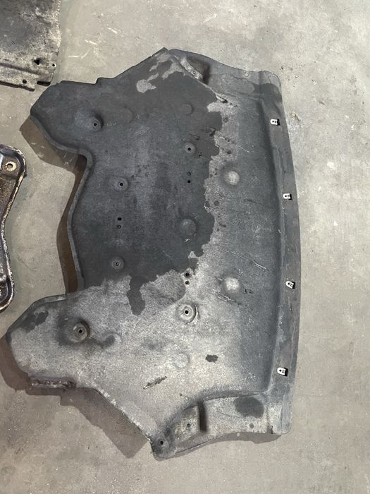 Кора под двигател БМВ Х5 Ф15, Х6 Ф16 (kora pod dvigatel bmw f15)