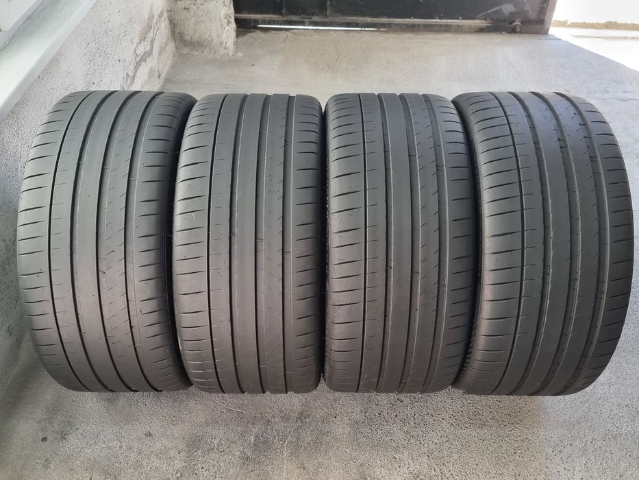 "Dot 25" 285/30/22 Michelin 4Броя: 650€ 6.3мм