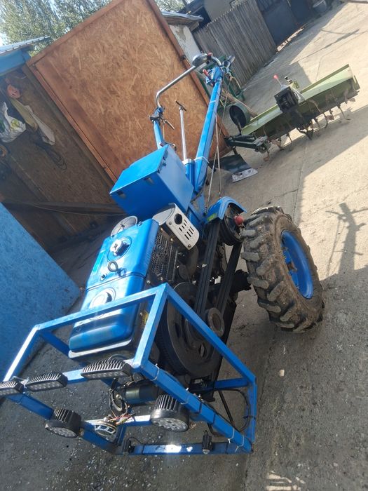 De vanzare Motocultor