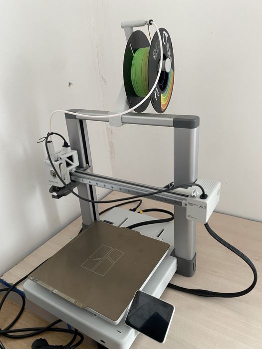 Продается 3D принтер  Bambu Lab a1 combo