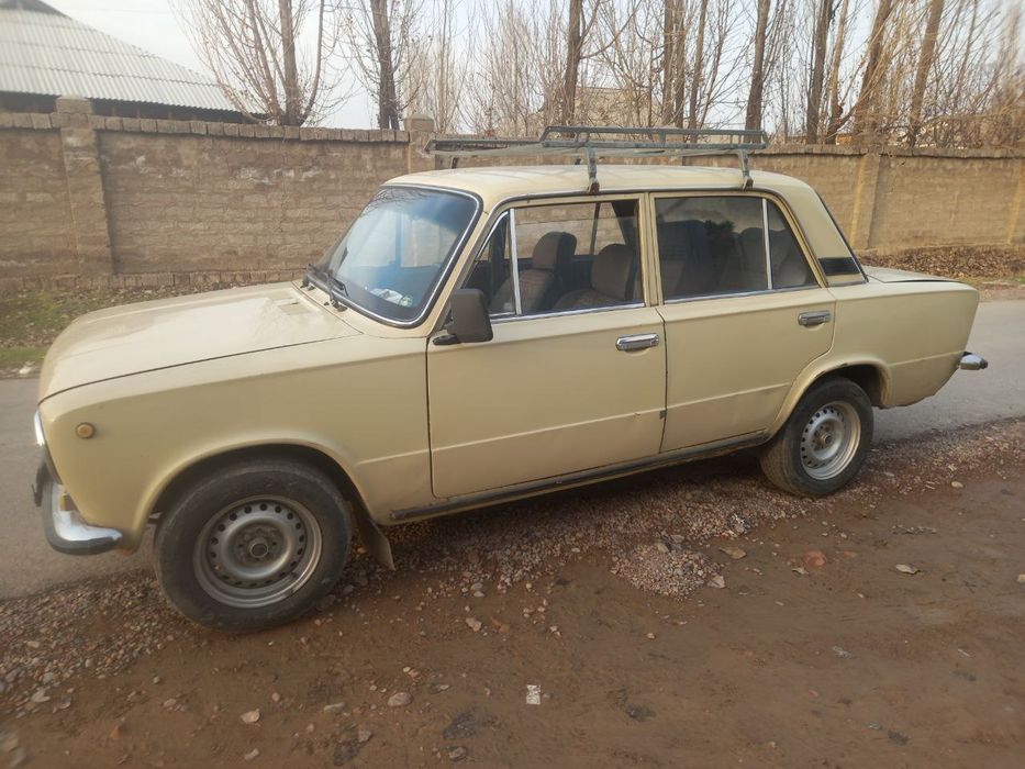 Jiguliy 011 sotiladi zudlik bilan