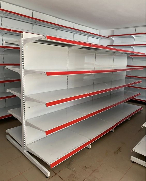 Rafturi metalice pentru supermarket