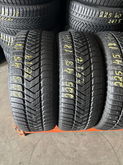 Anvelope Iarna 225/45/18 Pirelli SottoZero 3 225 45 18 R18