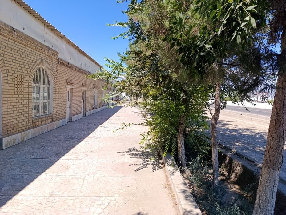 Restaran sotiladi kafe