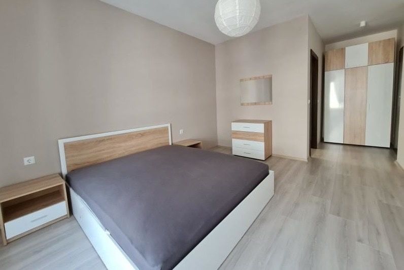 Дава се под наем Тристаен апартамент в София, Бояна - 110 кв.м за 663 € - Снимка #3