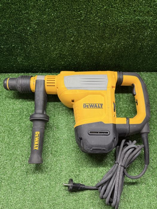 Перфоратор SDS MAX с регулаж на оборотите Dewalt D25614-qs