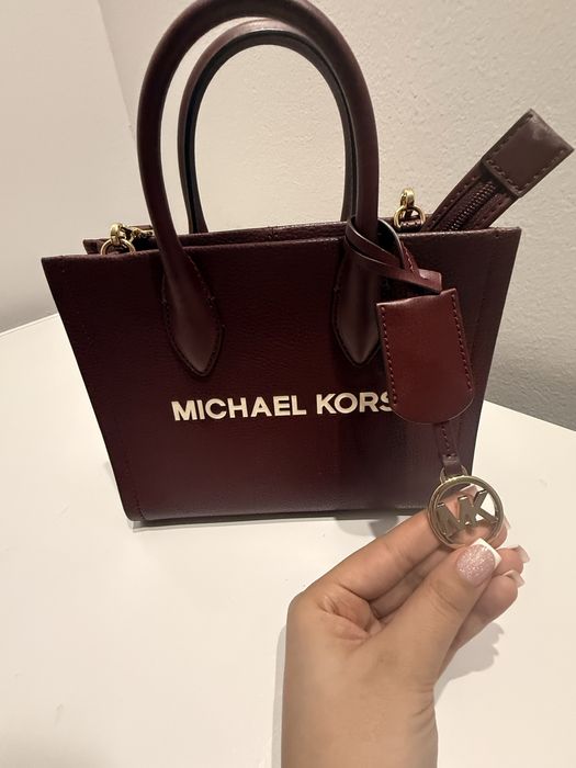 Продам сумку Michael Kors,оригинал
