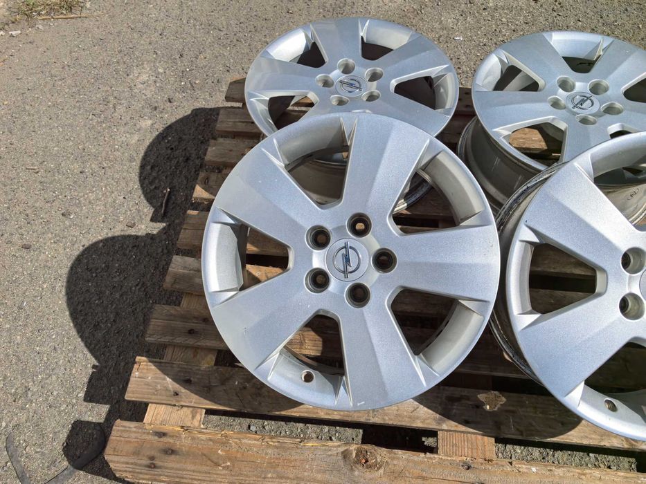 16 цола 5 х 110 мм Опел / Фиат / Шевролет - 6,5 Инча / ЕТ 41