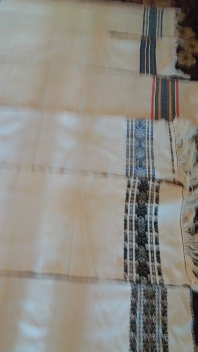 Vand velnite de pat, vechi tesute in razboi, stergare vechi