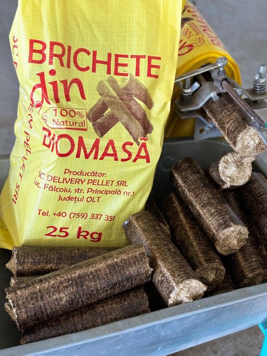 Brichete din paie