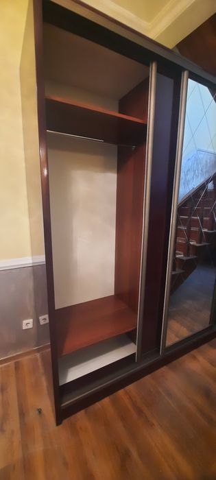 Продам шкаф купе