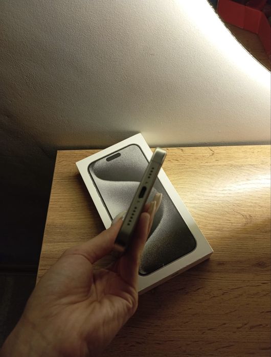 Продам 15 про Макс 256гб