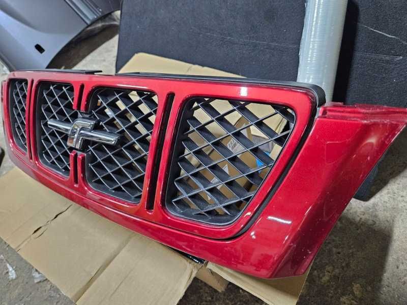 Решетка радиатора Subaru Forester SF5