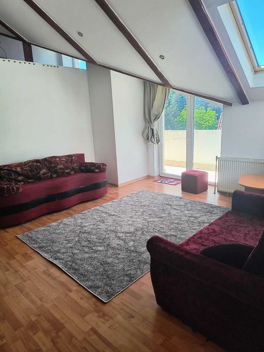 De inchirat apartament 3 camere zona Bucium