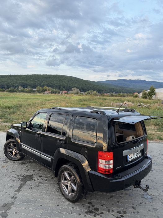 JEEP Cherokee 2010 — imagine 4