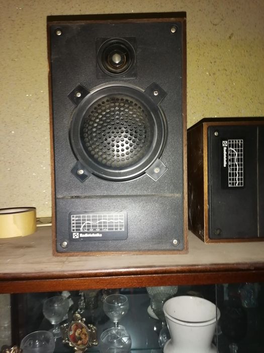 Boxe Radiotehnika. Telecomanda televizor Samsung smart.