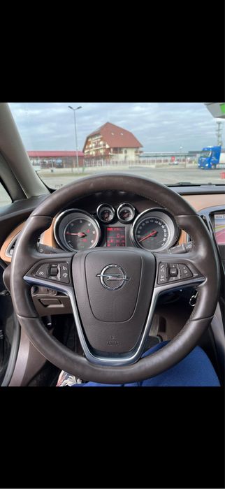 OPEL Astra 2013 — imagine 3