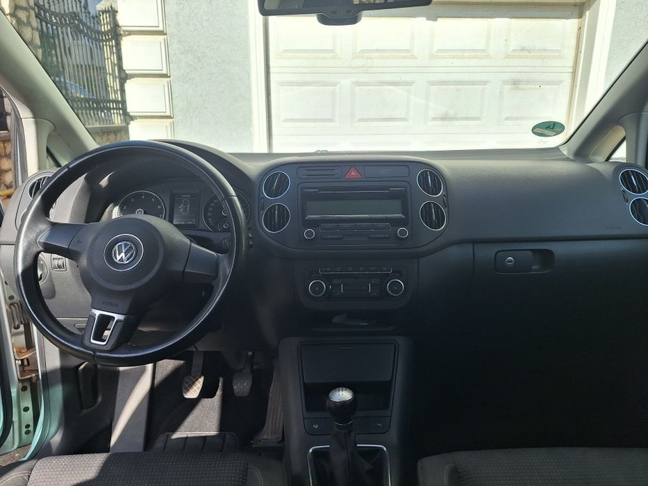 Vand VW Golf 6 Plus model TEAM - in stare f buna