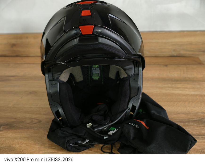 Каска X-lite X-1005 Ultracarbon, размер М