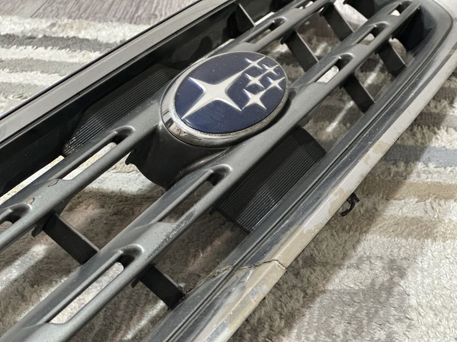 Решетка субару аутбэк 2005