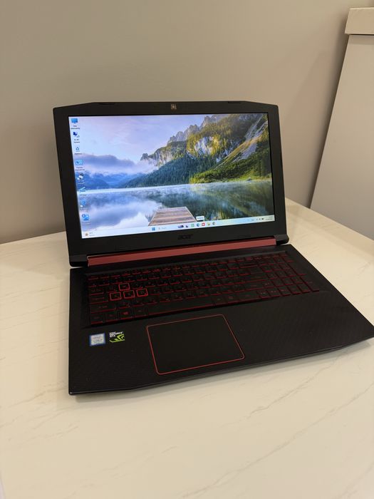 Ноутбук Acer Core I7 8th Gen