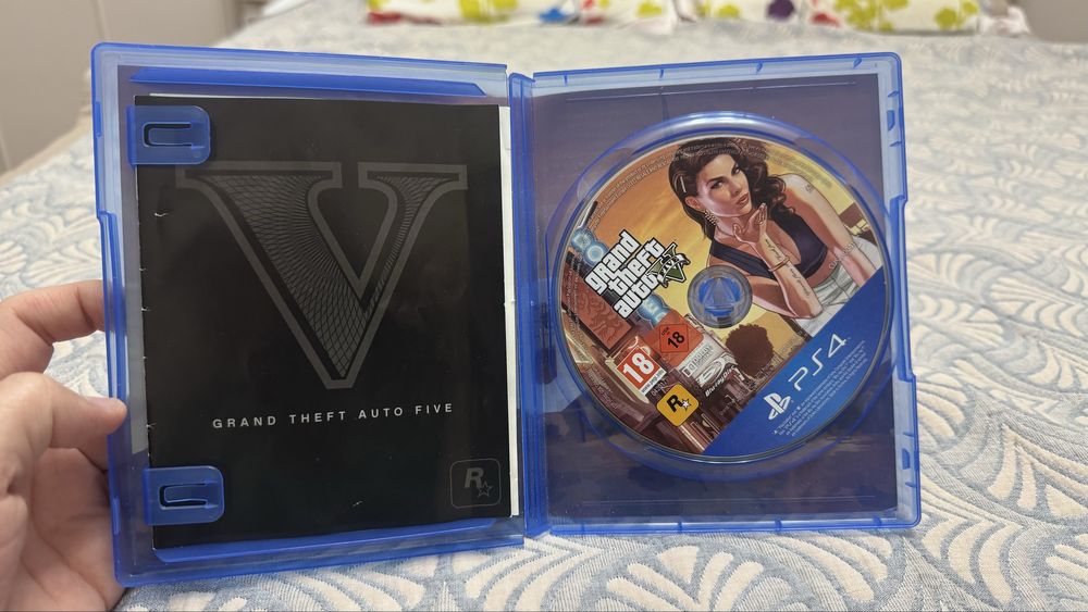 PS4 диски б/у в отл сост.