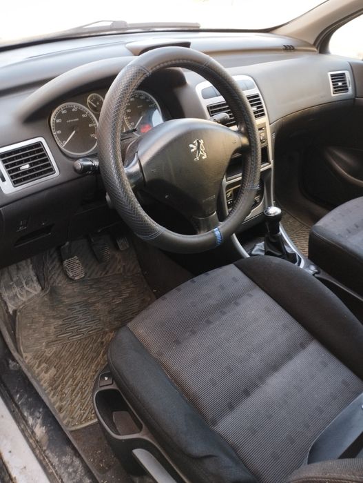 Пежо 307 комби бензин. Газ климатик 2.0