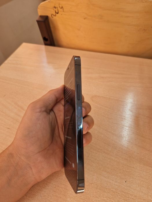 Обменяю айфон 12про