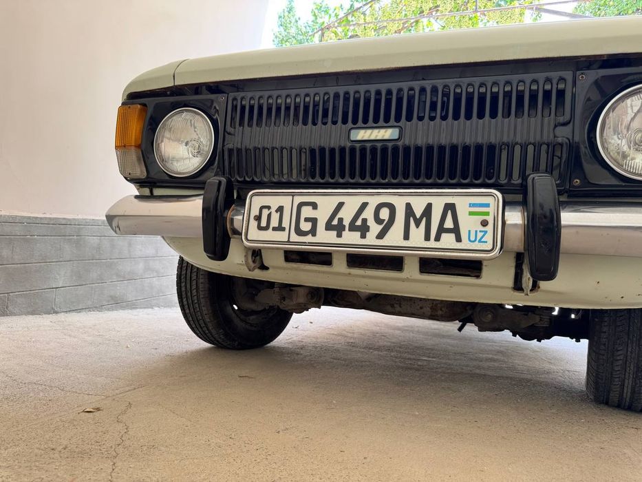 Ретро Москвич ИЖ 412