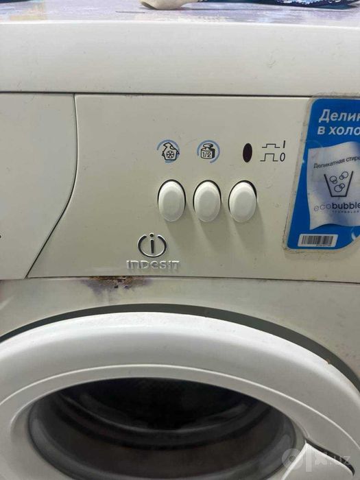Стиральная машина INDESIT
