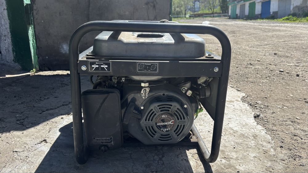 Генератор 220 почтый новый