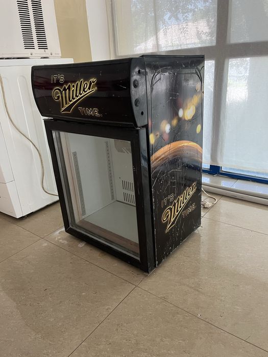 Холодильник MILLER бу