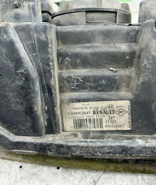 Far stanga 8200002845 8200002845 Renault Laguna a 2-a generatie